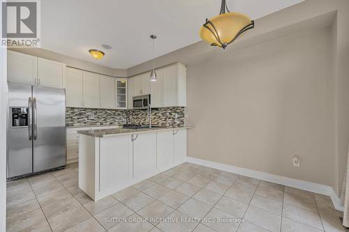 76 Forsyth Crescent, Barrie, ON - Indoor Photo Showing Kitchen