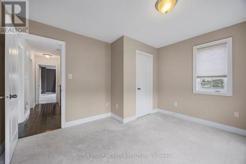 76 Forsyth Crescent, Barrie, ON - Indoor Photo Showing Other Room