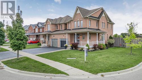 76 Forsyth Crescent, Barrie, ON - Outdoor With Facade