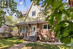 440 Hochelaga STREET W  Moose Jaw, SK S6H 2G9