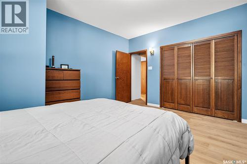 440 Hochelaga Street W, Moose Jaw, SK - Indoor Photo Showing Bedroom