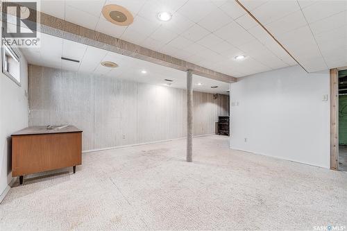 440 Hochelaga Street W, Moose Jaw, SK - Indoor