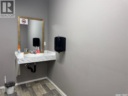 102 Main Street, Limerick, SK 