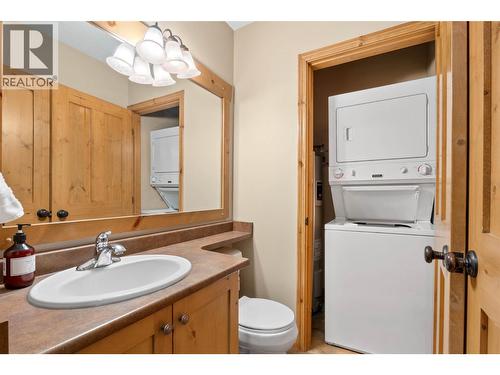 6005 Valley Drive Unit# 68, Sun Peaks, BC - Indoor Photo Showing Bathroom