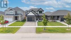 49 FEATHERS CROSSING  St. Thomas, ON N5R 0M3