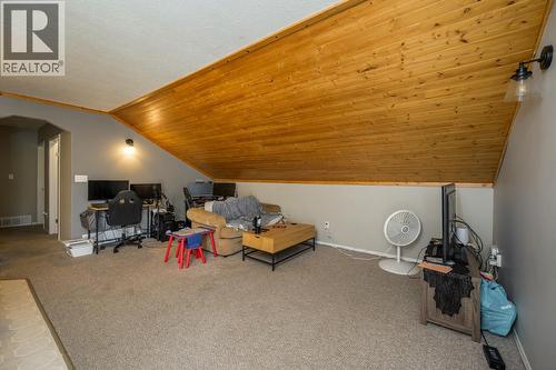8230 Peter Road, Prince George, BC - Indoor