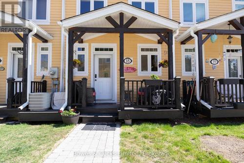 18 - 1579 Anstruther Lake Road, North Kawartha, ON - Outdoor With Facade