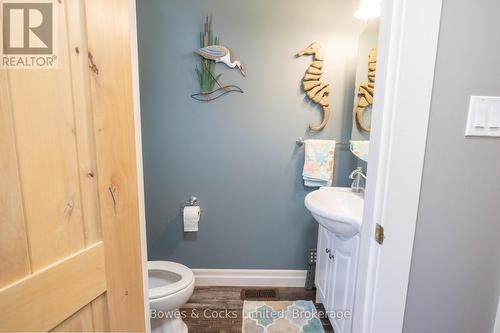 18 - 1579 Anstruther Lake Road, North Kawartha, ON - Indoor Photo Showing Bathroom