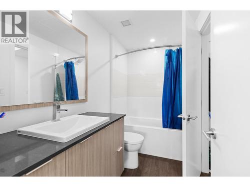 1800 Richter Street Unit# Ph3 Lot# Sl 44, Kelowna, BC - Indoor Photo Showing Bathroom