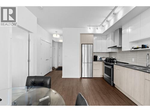 1800 Richter Street Unit# Ph3 Lot# Sl 44, Kelowna, BC - Indoor Photo Showing Kitchen With Stainless Steel Kitchen With Upgraded Kitchen
