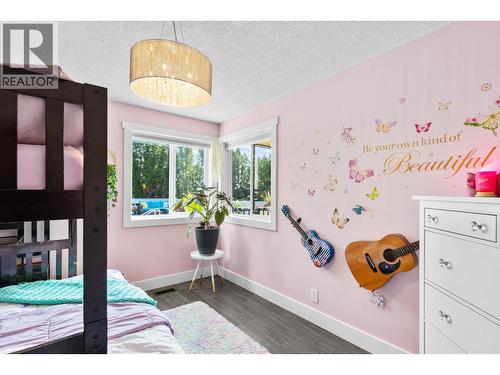 3341 Broadview Road, West Kelowna, BC - Indoor Photo Showing Bedroom