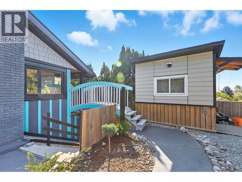 3341 Broadview Road, West Kelowna, BC - Outdoor With Exterior