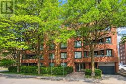 104 - 295 GILMOUR STREET  Ottawa, ON K2P 0P7