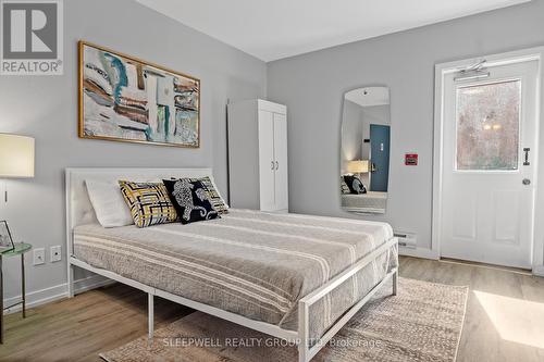 146-160 Osgoode Street, Ottawa, ON - Indoor Photo Showing Bedroom