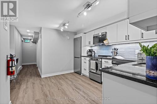 146-160 Osgoode Street, Ottawa, ON - Indoor Photo Showing Kitchen With Upgraded Kitchen