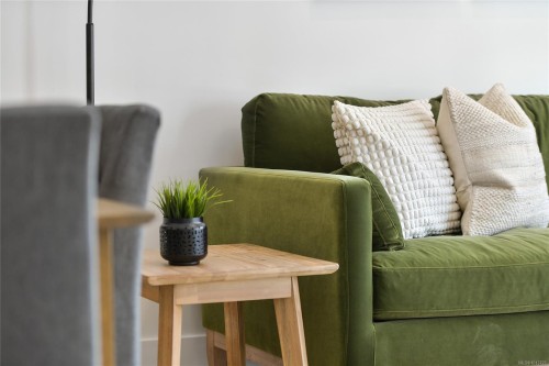 207-1114 Samar Cres, Langford, BC - Indoor