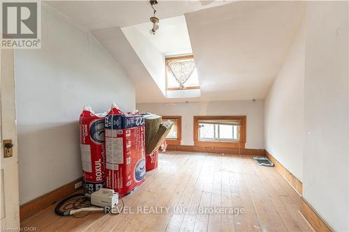 166-168 Macnab Street N, Hamilton, ON - Indoor Photo Showing Other Room