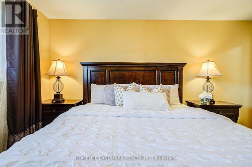 2165 Dunedin Road, Oakville, ON - Indoor Photo Showing Bedroom