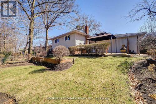 2165 Dunedin Road, Oakville, ON - Outdoor