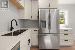 UPPER UNIT - 124 COLBORNE STREET  Kawartha Lakes, ON K0M 1N0