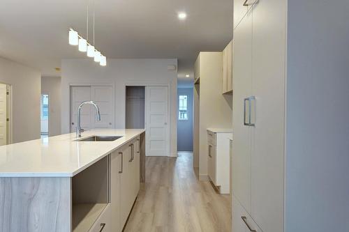 Kitchen - 872 Rue De Chaumont, Saint-Jérôme, QC - Indoor Photo Showing Kitchen With Upgraded Kitchen