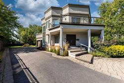 184 Rue Harris  Saint-Jean-Sur-Richelieu, QC J3B 4N6