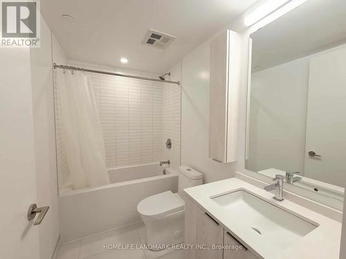 306 - 86 Dundas Street E, Mississauga, ON - Indoor Photo Showing Bathroom