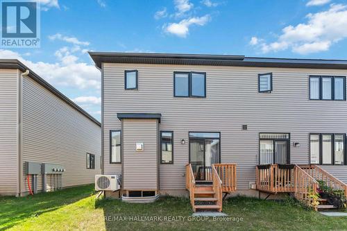 423 Silicon Way, Ottawa, ON - Outdoor With Exterior
