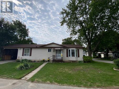 22 BRIARWOOD PLACE  Innisfil, ON L0L 1L0