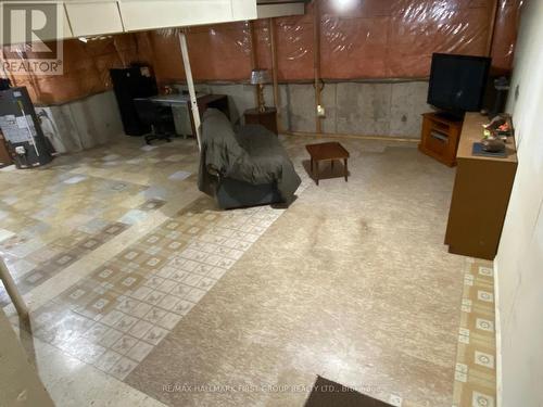 22 Briarwood Place, Innisfil, ON - Indoor