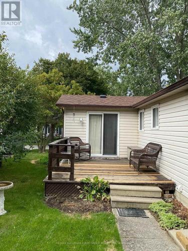 22 Briarwood Place, Innisfil, ON - Outdoor With Deck Patio Veranda