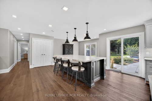 35 Hawthorne Road, Mono, ON - Indoor Photo Showing Dining Room