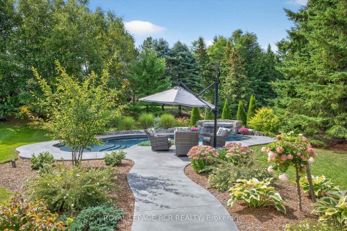 35 Hawthorne Road, Mono, ON - Outdoor