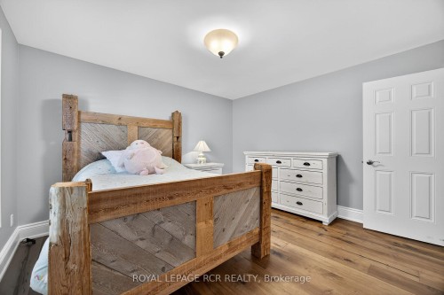 35 Hawthorne Road, Mono, ON - Indoor Photo Showing Bedroom