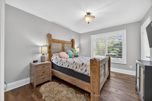 35 Hawthorne Road, Mono, ON - Indoor Photo Showing Bedroom