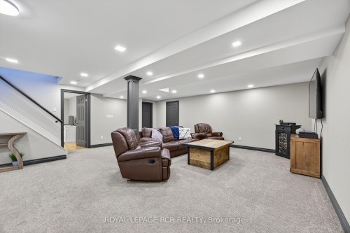 35 Hawthorne Road, Mono, ON - Indoor