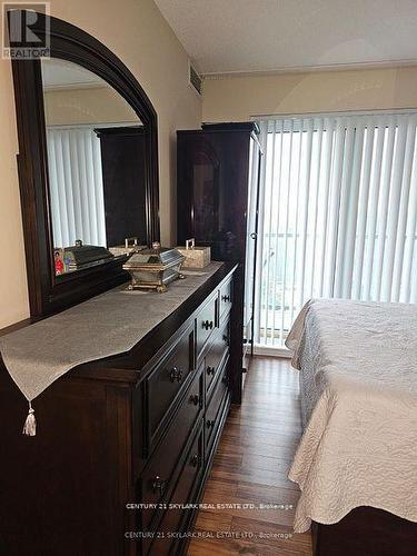 316 - 25 Via Rosedale Way, Brampton, ON - Indoor Photo Showing Bedroom