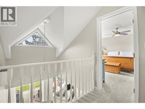 7525 Columbia Avenue Unit# 17, Radium Hot Springs, BC - Indoor Photo Showing Other Room