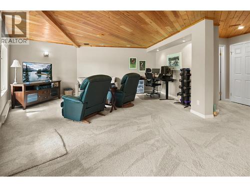 7525 Columbia Avenue Unit# 17, Radium Hot Springs, BC - Indoor