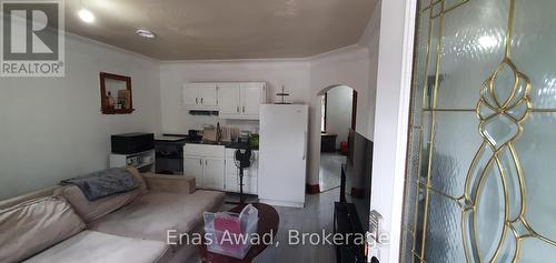 724 Third Avenue, Peterborough (Otonabee Ward 1), ON - Indoor Photo Showing Other Room