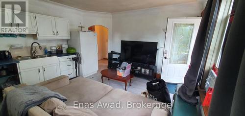 724 Third Avenue, Peterborough (Otonabee Ward 1), ON - Indoor