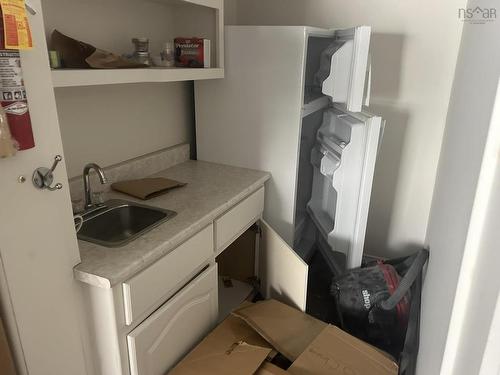 238 Charlotte Street N, Sydney, NS 