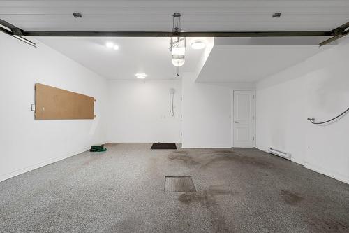 Garage - 4439 Boul. Décarie, Montréal (Côte-Des-Neiges/Notre-Dame-De-Grâce), QC 