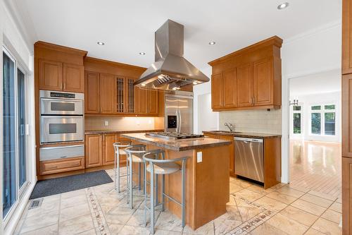 Cuisine - 4439 Boul. Décarie, Montréal (Côte-Des-Neiges/Notre-Dame-De-Grâce), QC 