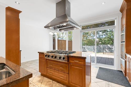 Cuisine - 4439 Boul. Décarie, Montréal (Côte-Des-Neiges/Notre-Dame-De-Grâce), QC 