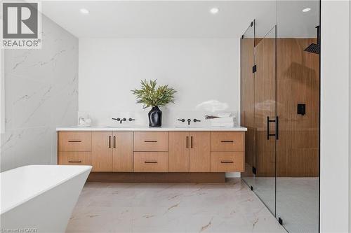 1060 Walton Avenue, Listowel, ON - Indoor Photo Showing Bathroom