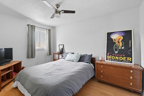 Chambre à coucher principale - 11 Rue Rousseau, Gatineau (Gatineau), QC - Indoor Photo Showing Bedroom