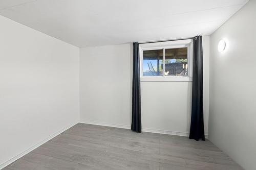 Chambre à coucher - 11 Rue Rousseau, Gatineau (Gatineau), QC - Indoor Photo Showing Other Room