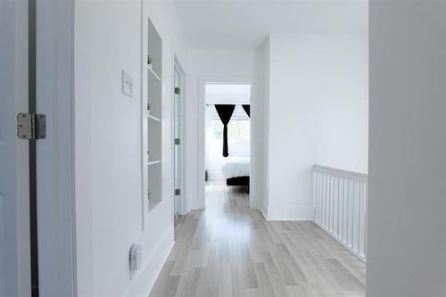 347 Dubuc Street, Winnipeg, MB - Indoor Photo Showing Other Room