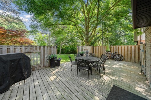 1825 Hyde Mill Crescent, Mississauga, ON - Outdoor With Deck Patio Veranda